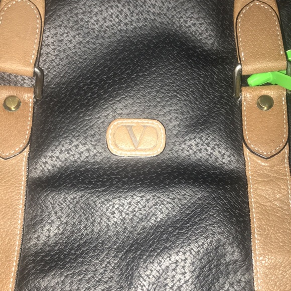 AUTHENTIC VALENTINO GARAVANI TRAVEL DUFFEL - Picture 2 of 14